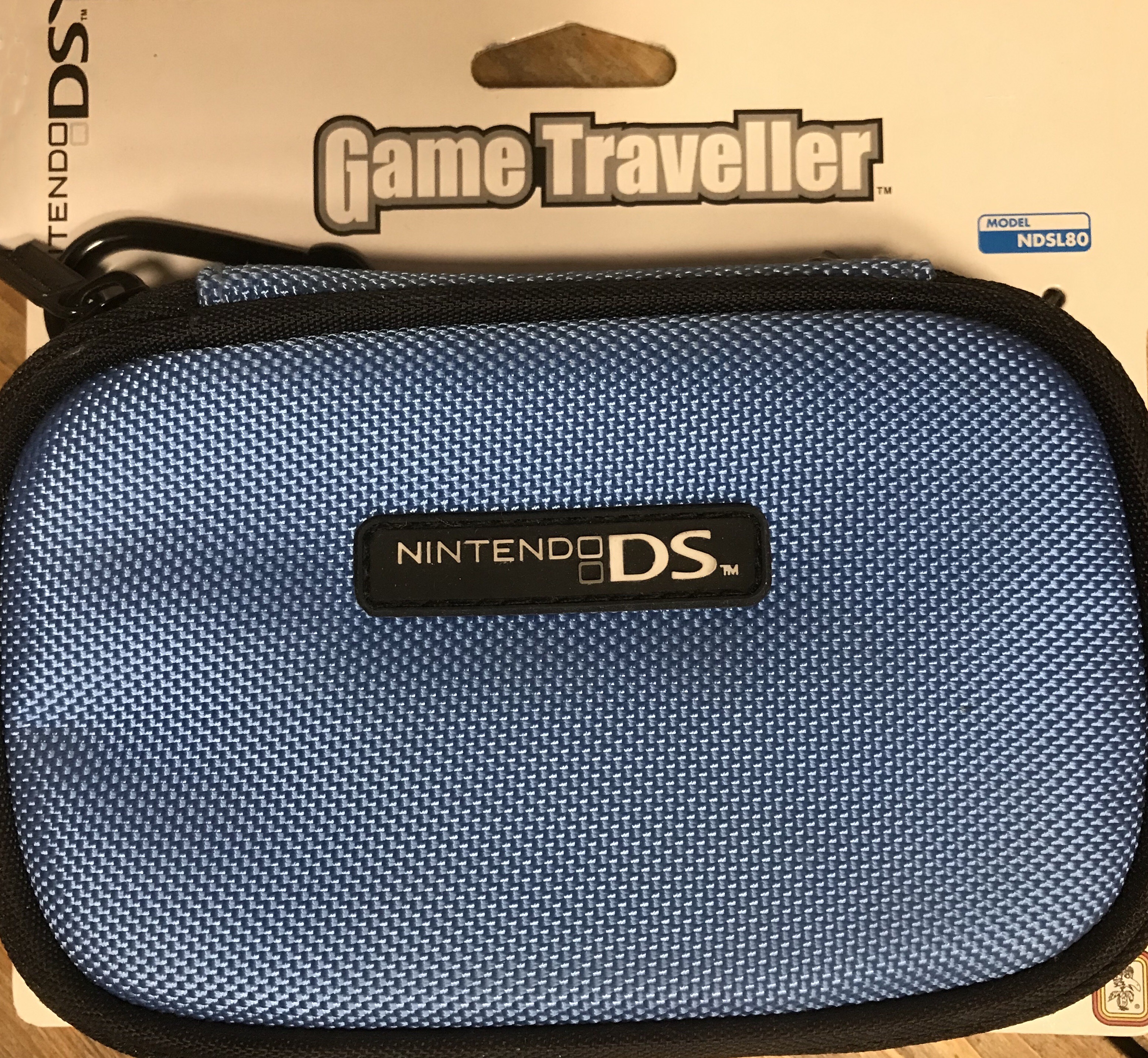 Nintendo DS Light Carrying Case NDSL 80 (Világoskék)