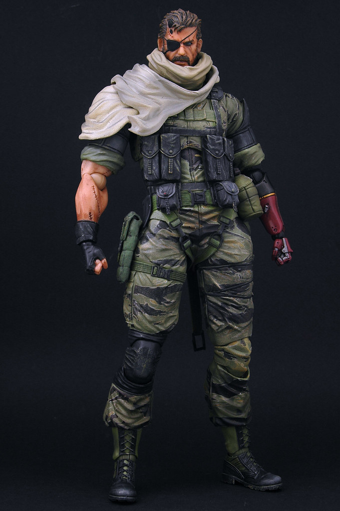 Play Arts Kai Metal Gear Solid V The Phantom Pain Solid Snake akciófigura 