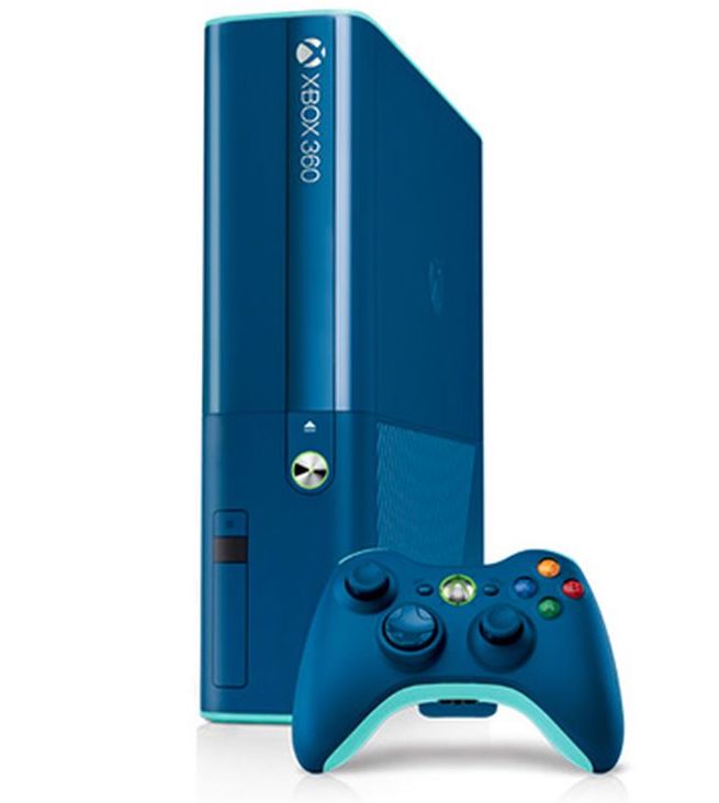 Xbox 360 E Slim Limited Edition Blue 250GB