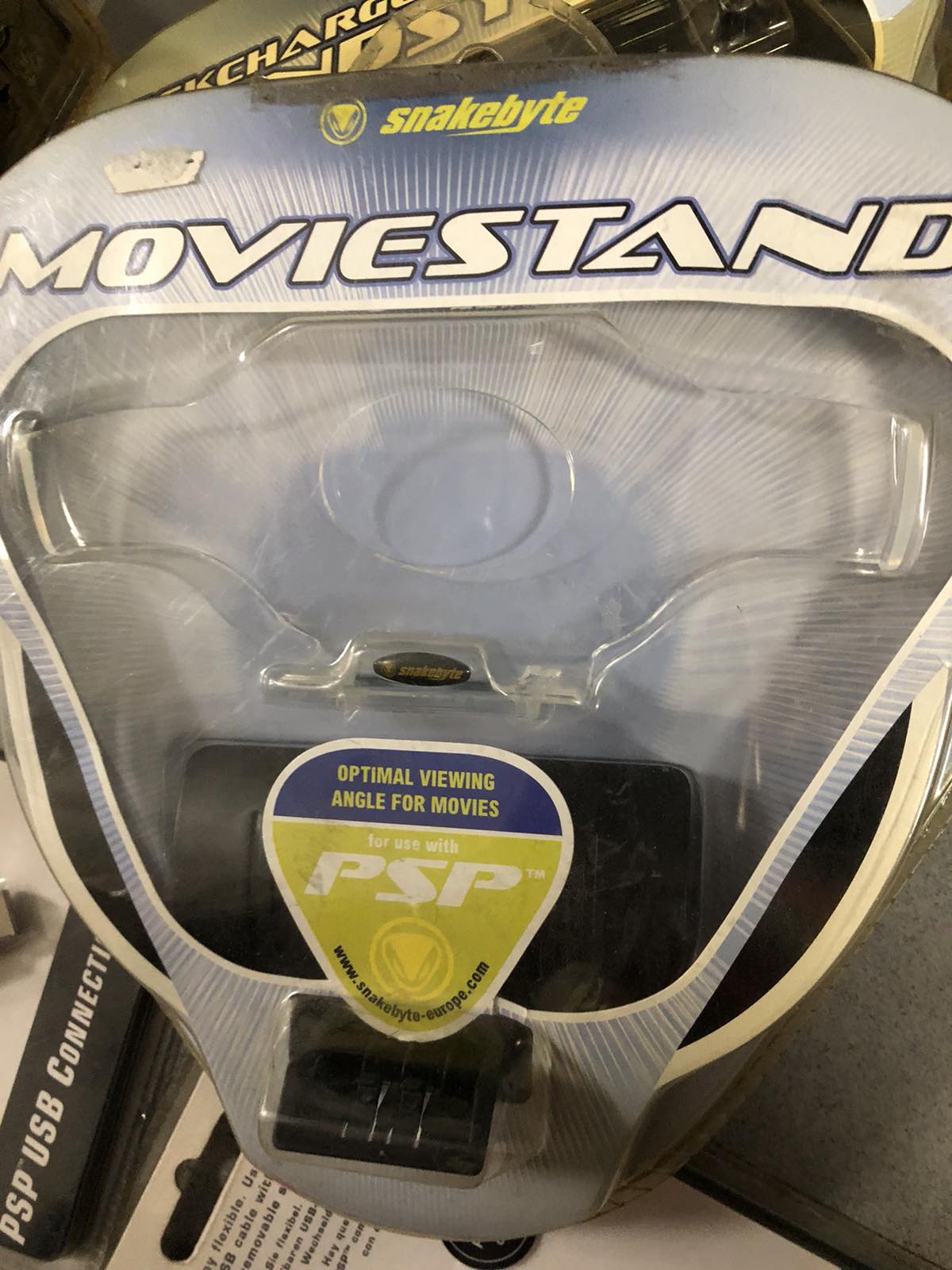 SnakeByte PSP Movie Stand