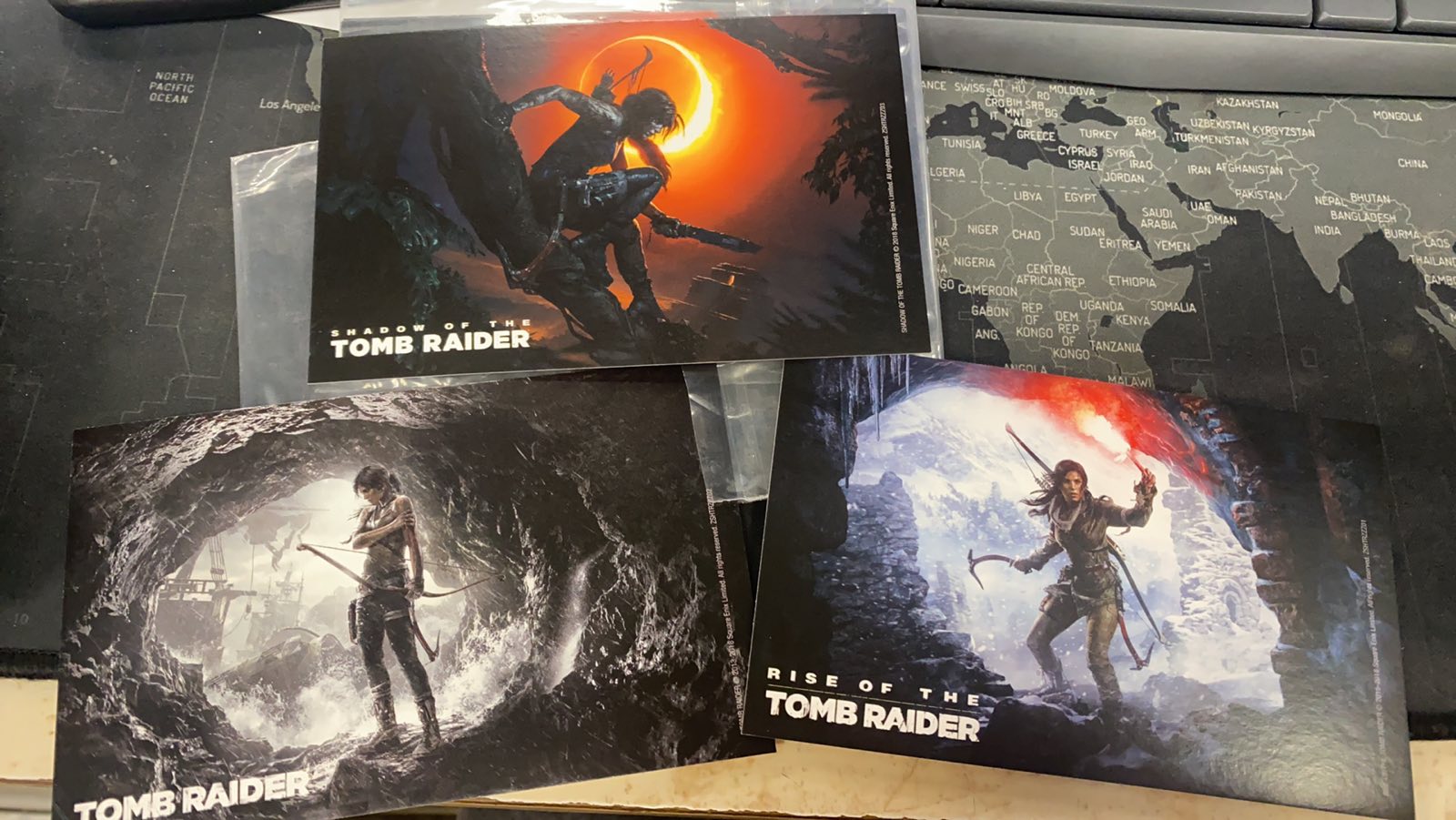 Rise of the Tomb Raider litográfiák (3db) - Ajándéktárgyak Ajándéktárgyak
